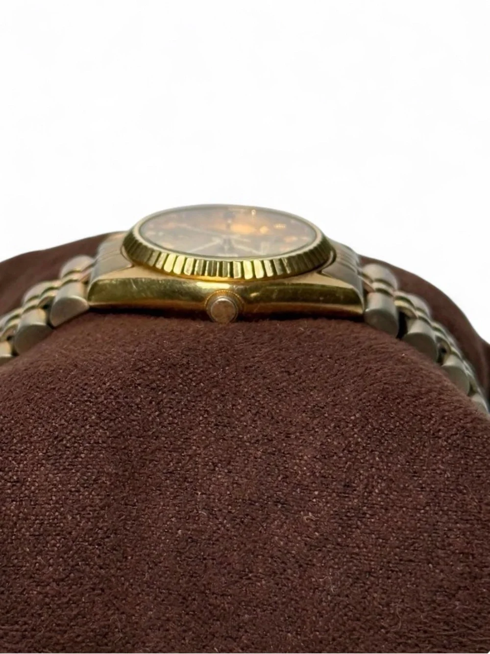 VTG Seiko Quartz Women’s Watch Gold Tone Day Date Fluted Bezel Monochrome Luxury